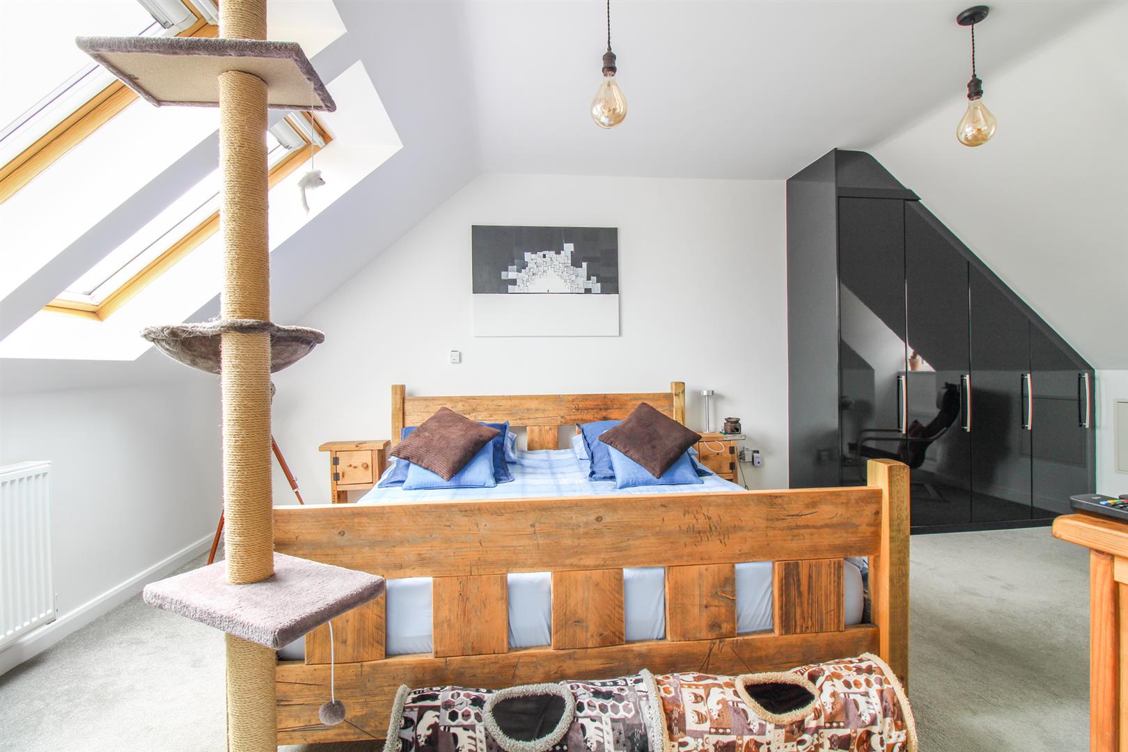 King Alfred Way, Great Denham, Bedford